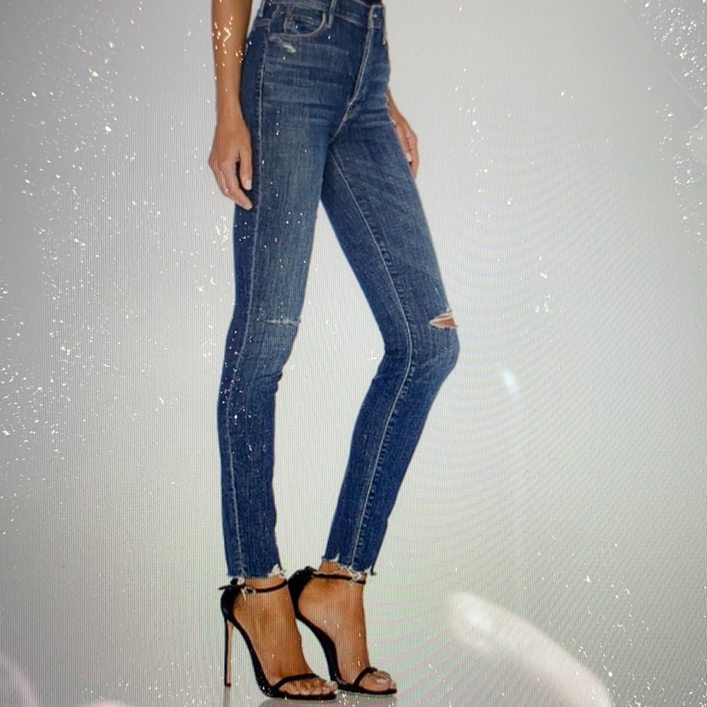 SOLD ON XPOST.Mother The Stunner Chew Off Duty Distressed Jeans SIZE 32